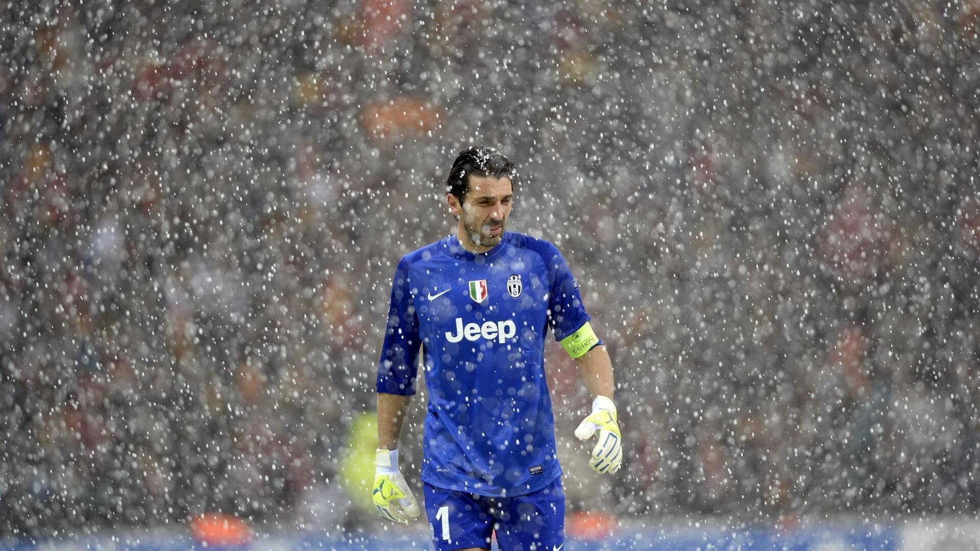 中超联赛中国女足惨败 球迷呼吁加强体能训练，中国女足踢的怎么样